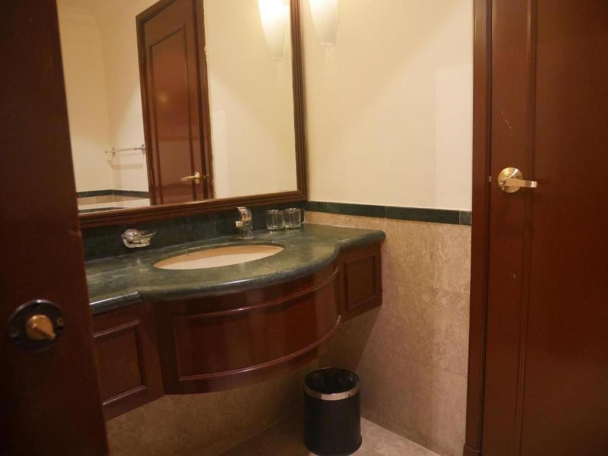 The Bukit Bintang Serviced Residences Куала Лумпур Екстериор снимка