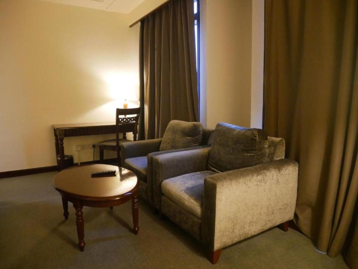 The Bukit Bintang Serviced Residences Куала Лумпур Екстериор снимка