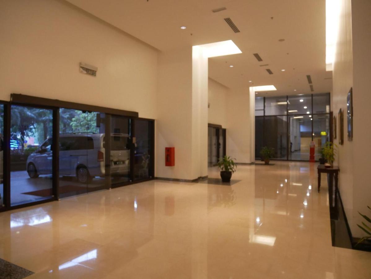The Bukit Bintang Serviced Residences Куала Лумпур Екстериор снимка