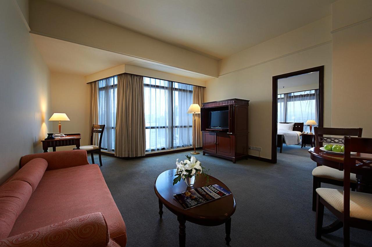 The Bukit Bintang Serviced Residences Куала Лумпур Екстериор снимка