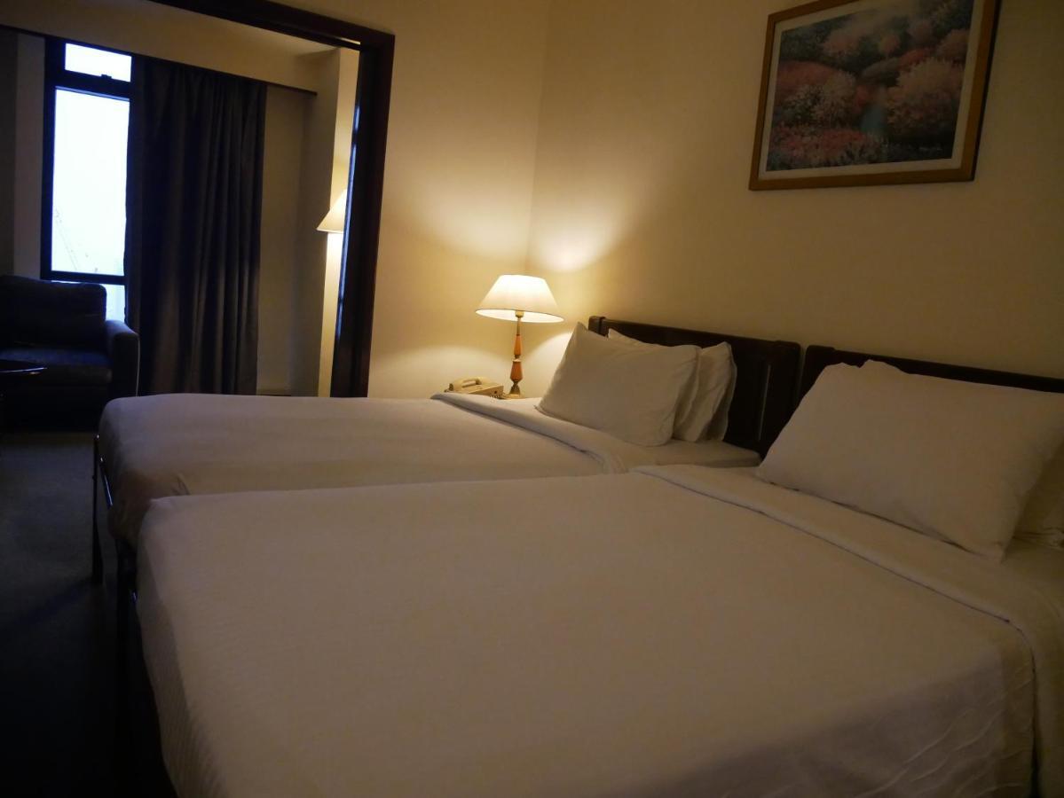 The Bukit Bintang Serviced Residences Куала Лумпур Екстериор снимка